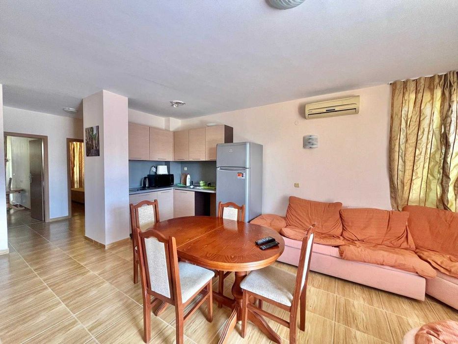 Продава се Тристаен апартамент в Свети Влас - 137 кв.м за 1234 €/кв.м - Снимка #2