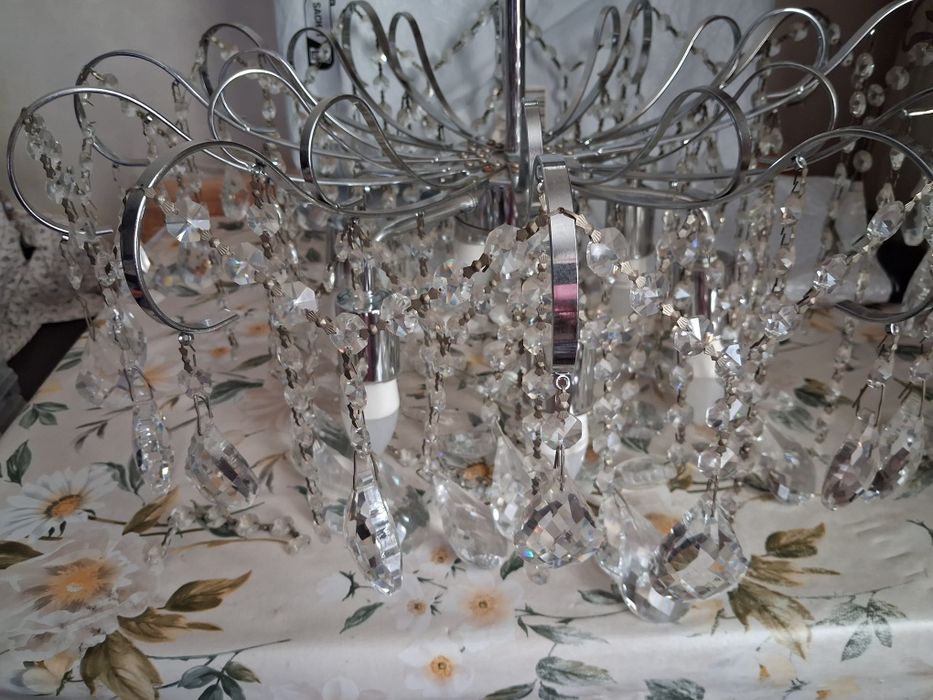 Люстра хрустальная  6 ламповая