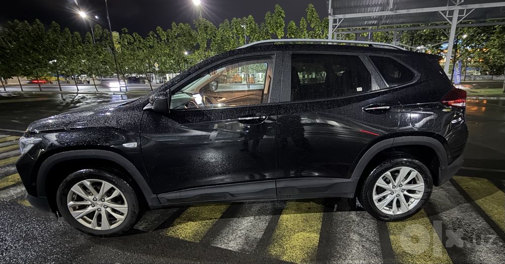 TRACKER 2 ltz qora rang