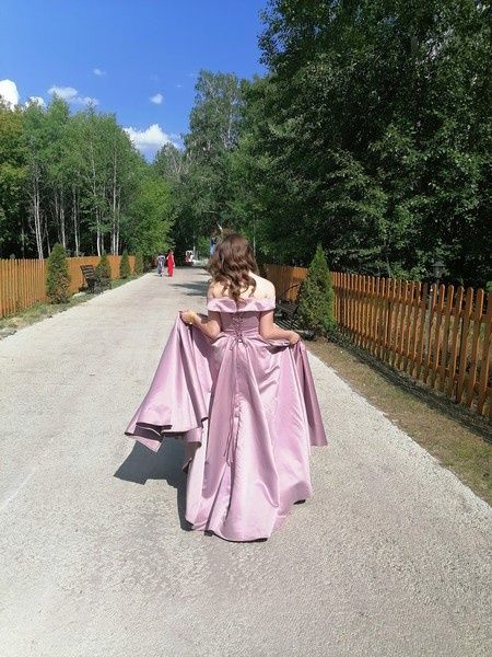 Продам вечернее платье ! Срочно!