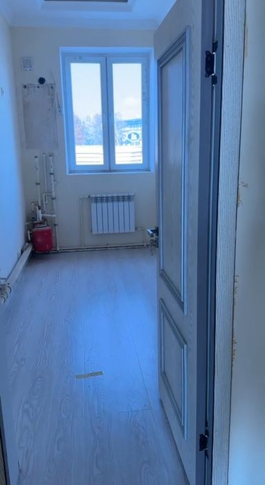 Срочно продаётся квартира 8 комнатная