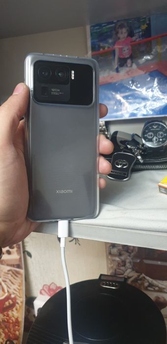 Продам либо обмен Xiaomi Mi 11 Ultra