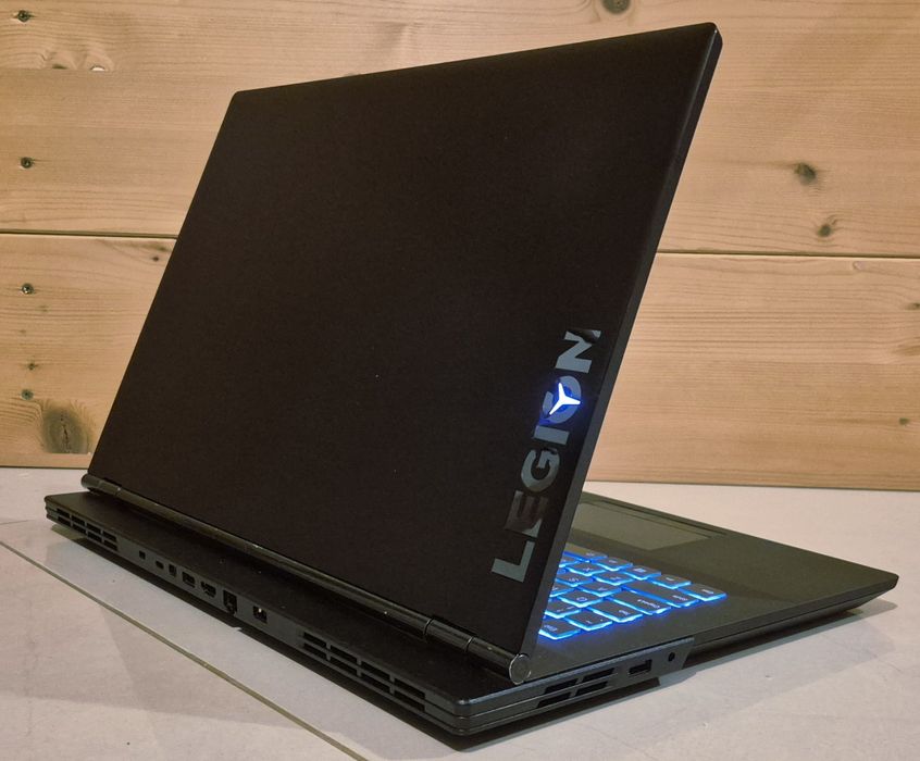 Laptop gaming Lenovo Legion 17" i5 9th i5 9300H GTX 1650