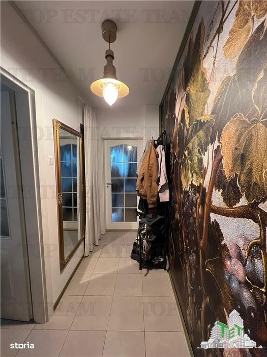 Apartament 3 camere renovat la metrou Gorjului