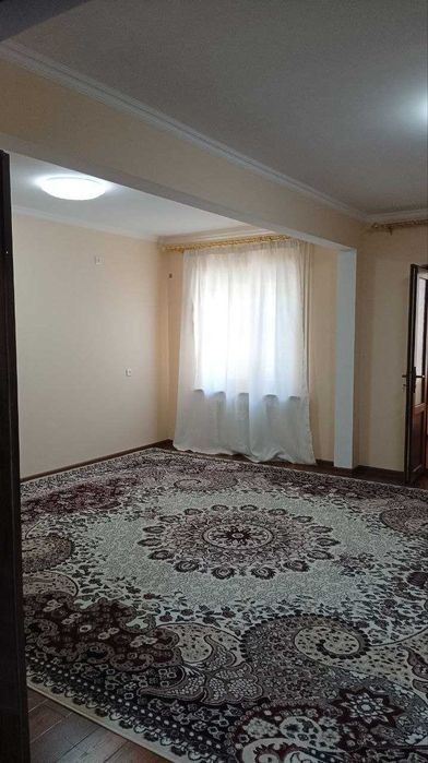 Сдается свой 4/2/5 квартира массив Ахмад Югнакий