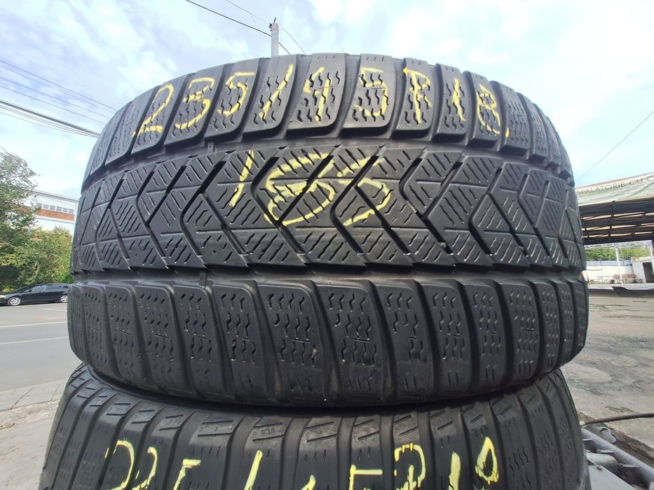 4 anvelope iarna 235/45r18  Pirelli Montaj Gratuit