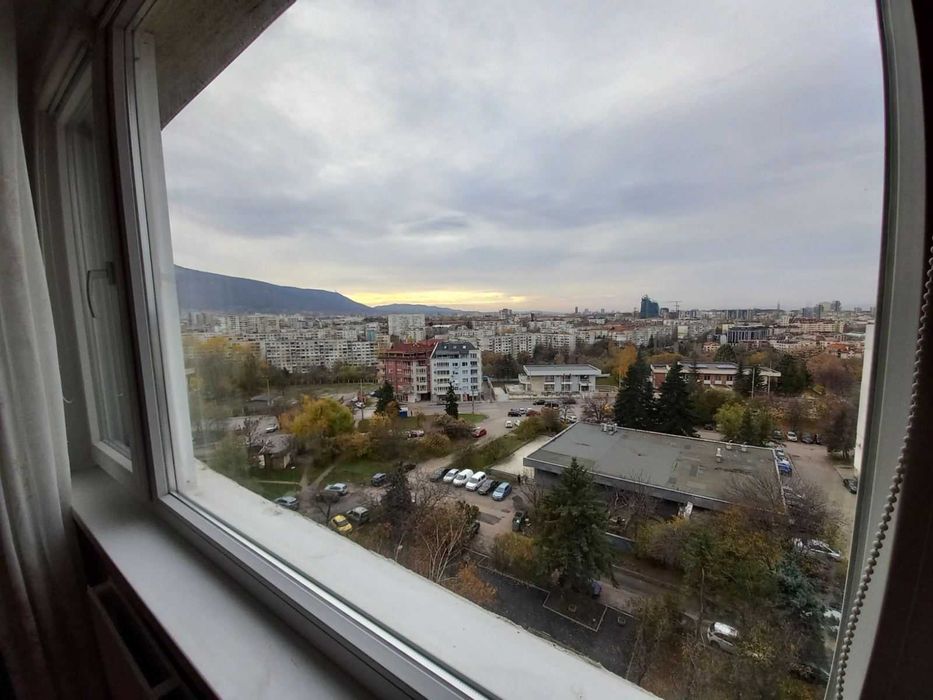 Дава се под наем Тристаен апартамент в София, Младост 1 - 105 кв.м за 860 € - Снимка #5