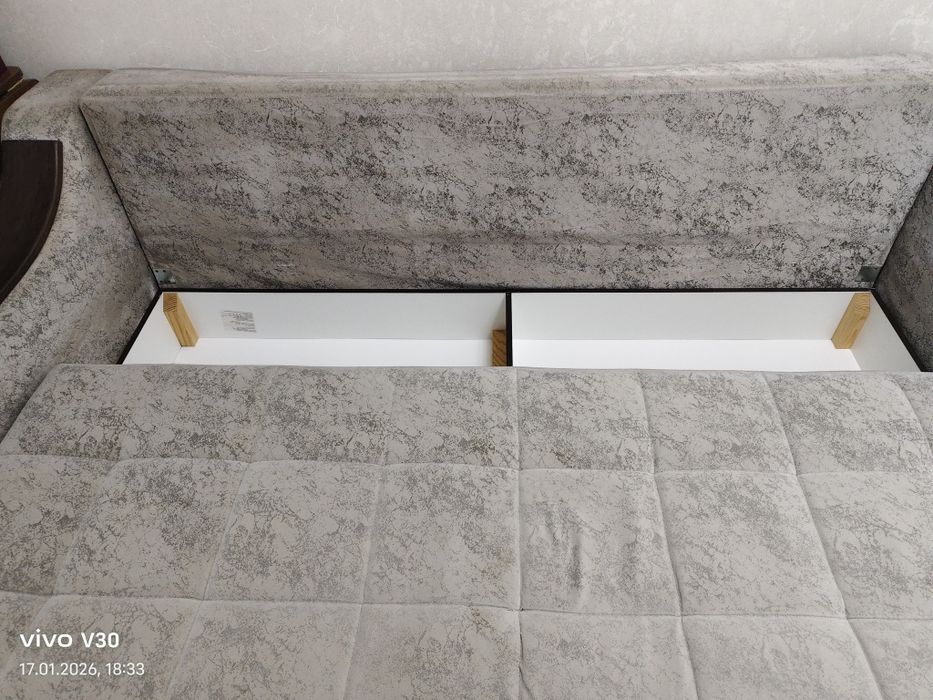 Продается диван книжка