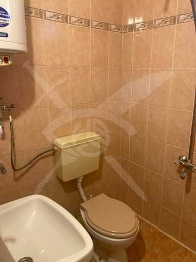 Тристаен апартамент в района на Окръжна болница- 102658