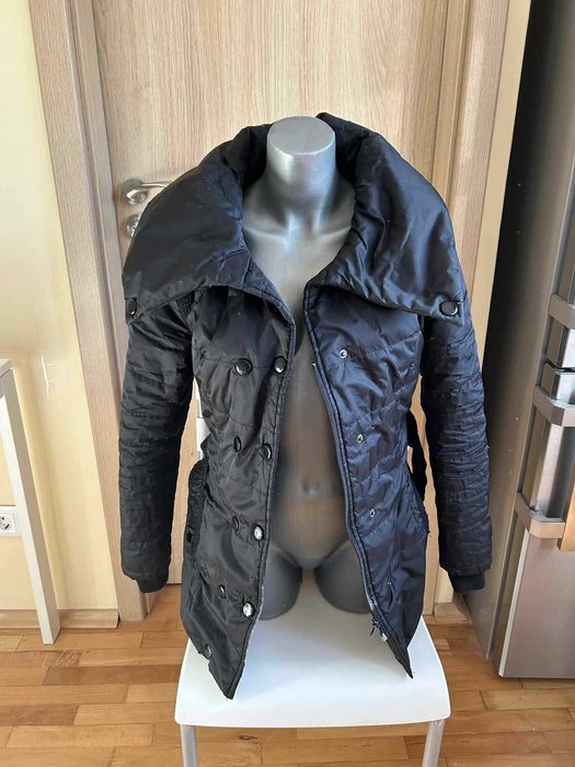 Топло черно зимно яке