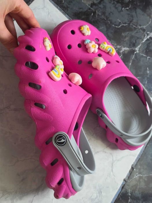 Crocs roz cu strasuri