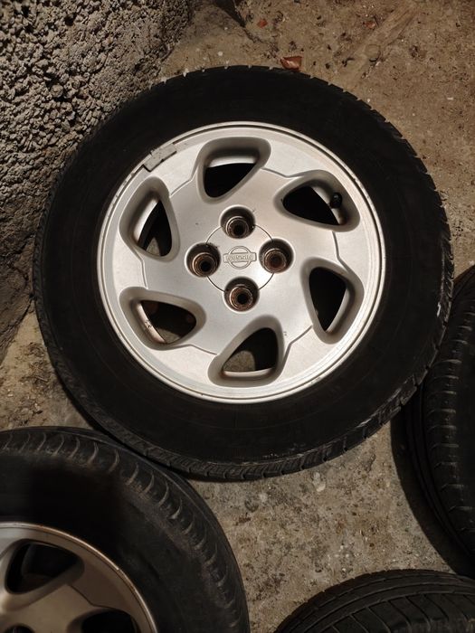 Алуминиеви джанти 14 цола 4по100 оригинални нисан