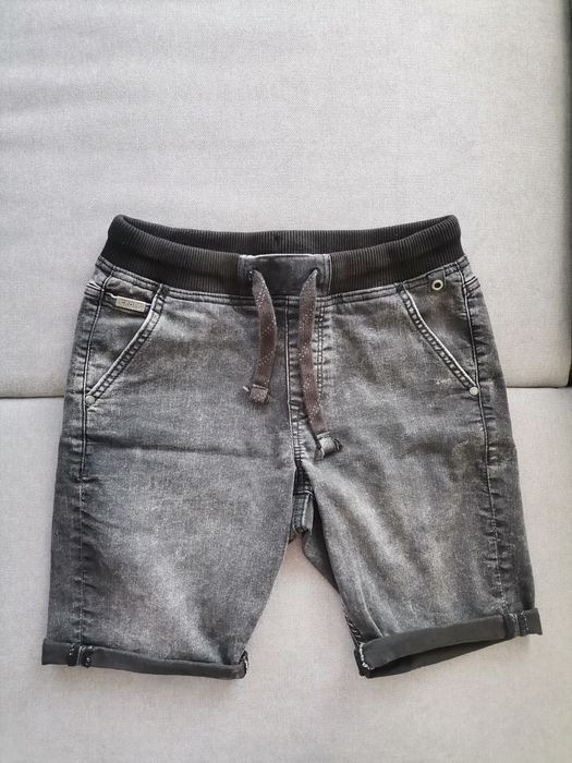 Мъжки дънки Cropp на ТОП цени