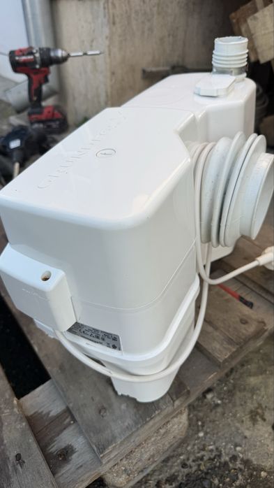 Pompa pentru ape uzate cu tocator GRUNDFOS SOLOLIFT2 WC-1