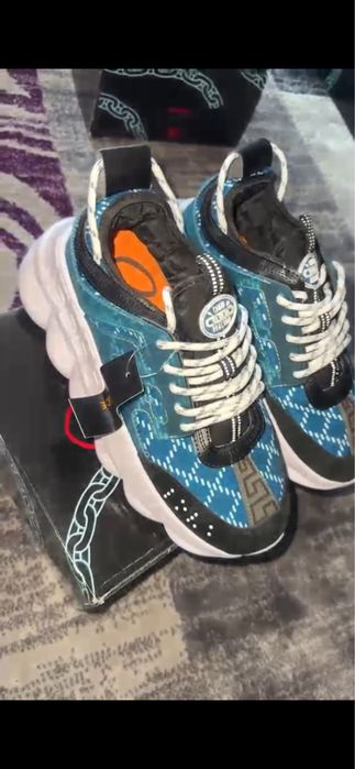 vand versace chain reaction