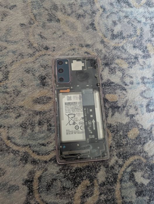 Samsung s20fe 128гб