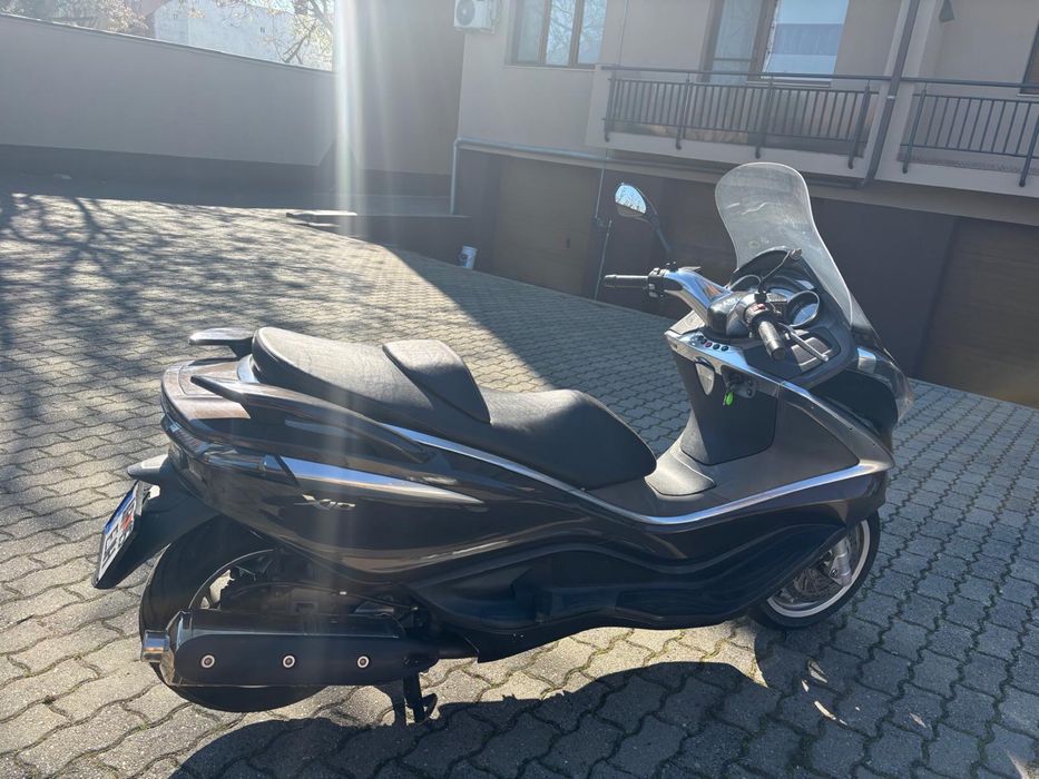 Vand Piaggio X10