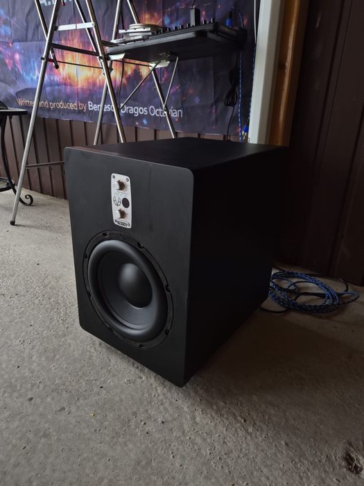 Subwoofer EVE Audio TS110