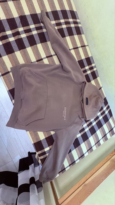 Кофта essentials