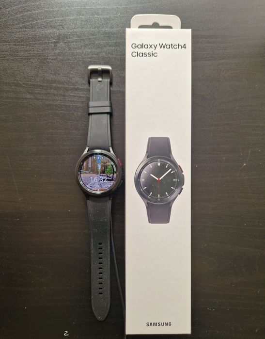Samsung Galaxy Watch4 Classic