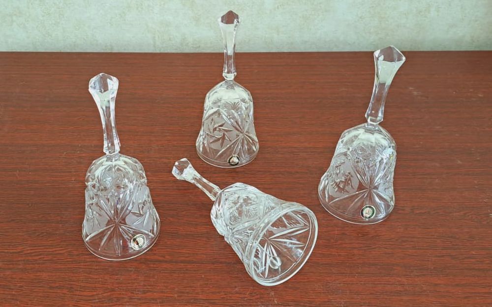 Фужер с колокольчиком