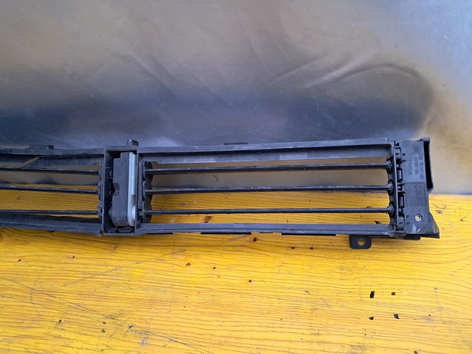 Клапи радиатор Опел Астра К Opel Astra K