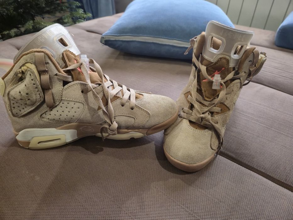 Jordan 6 Travis Scott mar 43