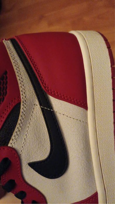 Air Jordan 1 Chicago “Lost And Found”