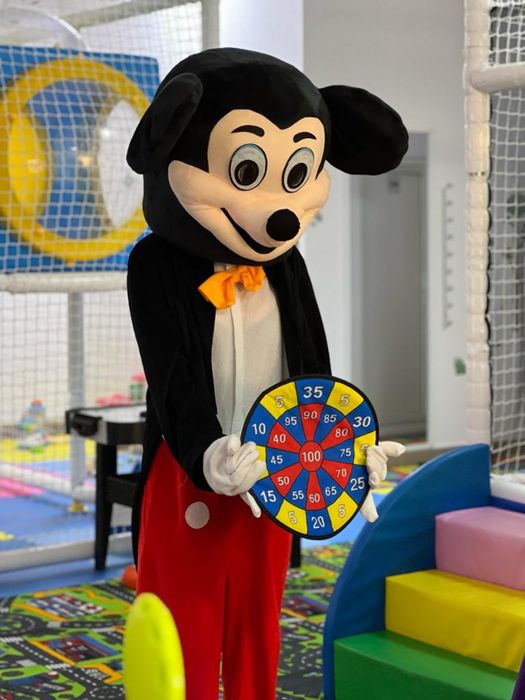 Animatori si Mascote - Petreceri pentru copii