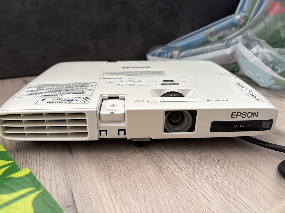 Продам проектор