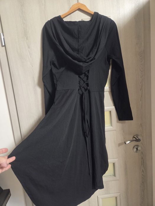 Дамска черна рокля Л