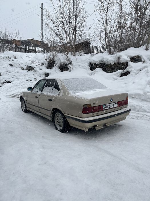 BMW e34 обмен срочно.