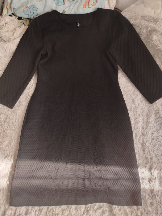 Отдам женские вещи