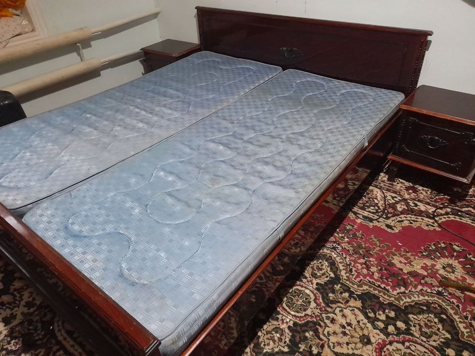 Продам спальный гарнитур  " Сирет"  производства Румыния.