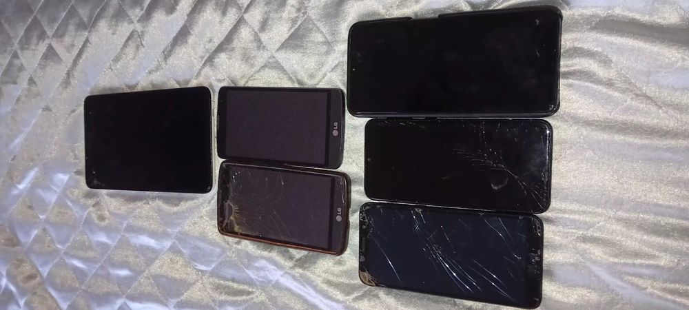 Неработещи телефони за части