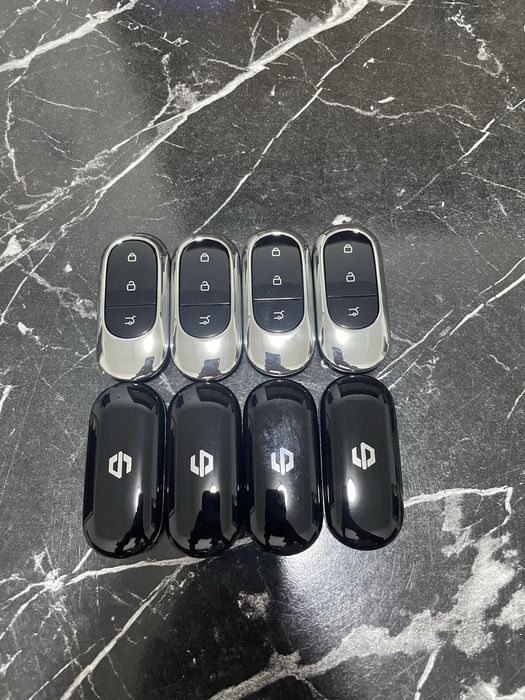 Leapmotors kalit pult