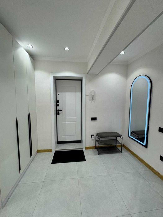 Продаю свою квартиру 3/2/4  77серия евро ремонт.