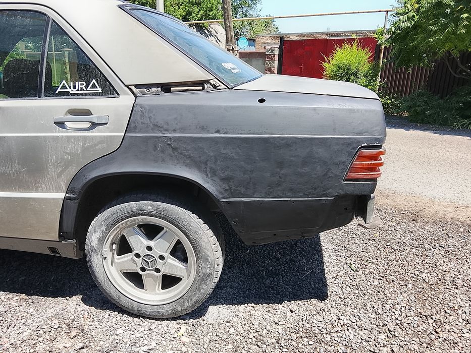 Продам Mercedes Benz 190E