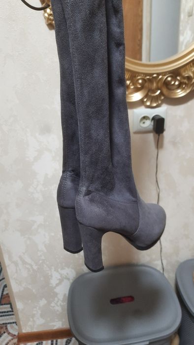 Продам новые ботфорты