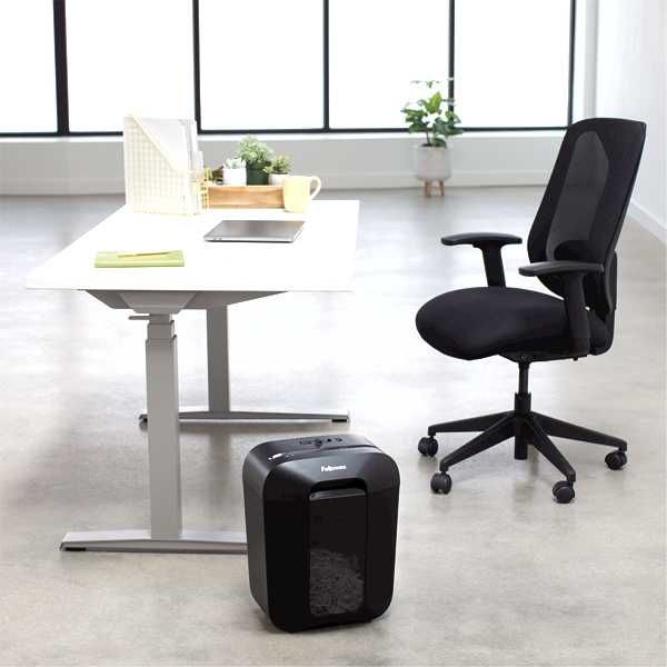 Уничтожитель для бумаги Шредер Fellowes FS-44005, 4,2кг 17л Скидки !!!