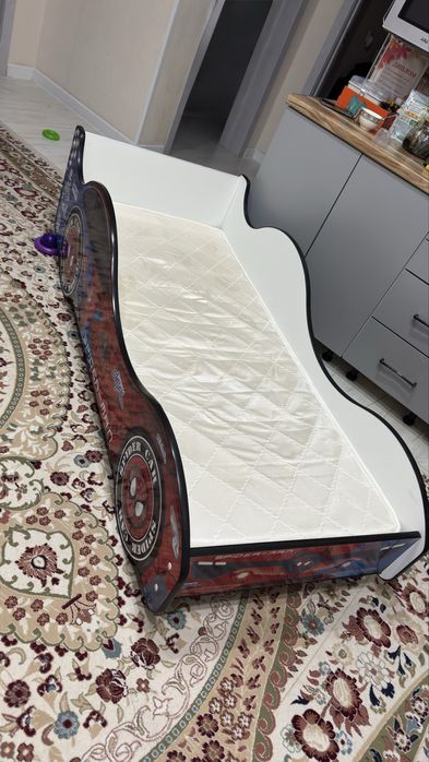 Продам срочно!!!Кровать детский