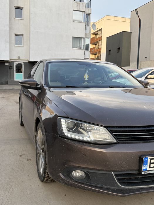 VOLKSWAGEN Jetta 2013 — imagine 2