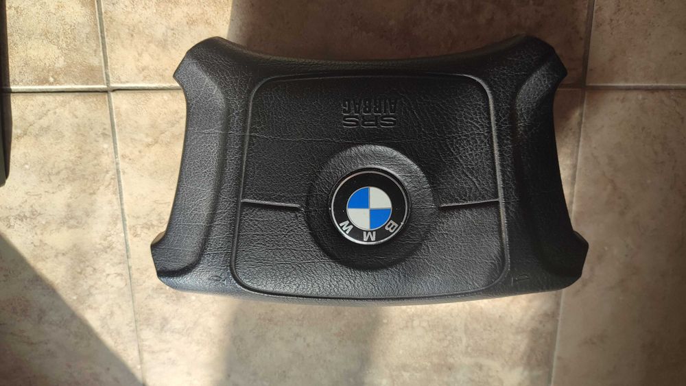 Еърбег за волан свален от БМВ е36 Airbag за волан BMW e36
