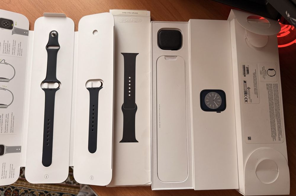 Apple Watch Series 8, 41mm, GPS (оригинал)