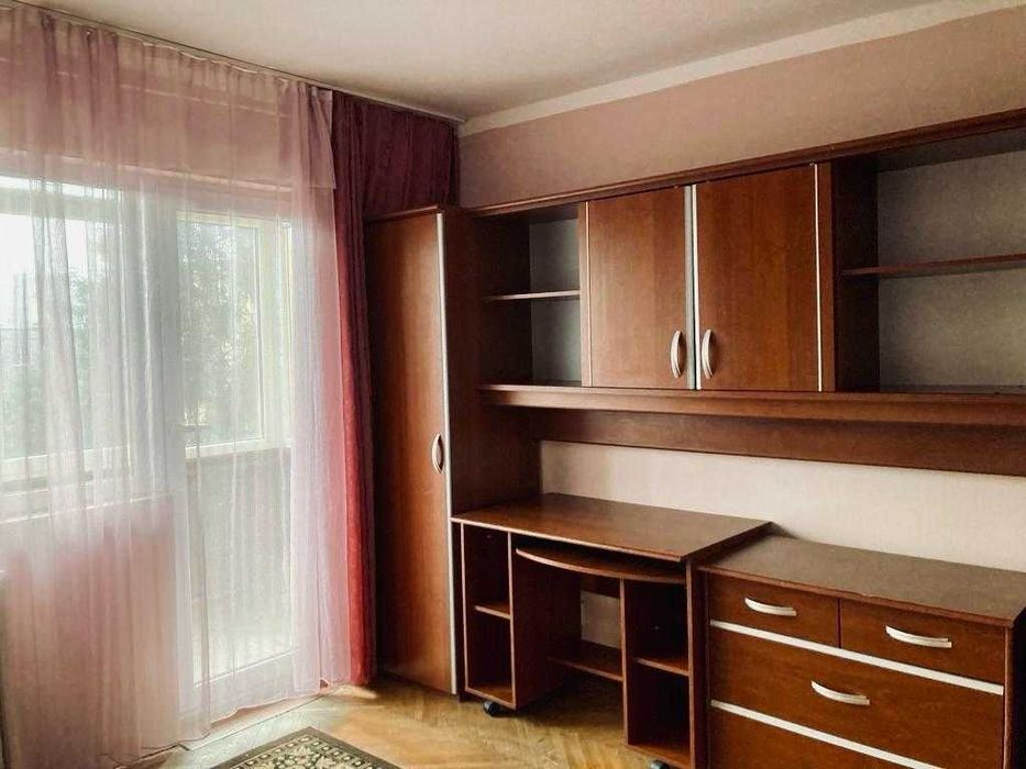 Vând apartament 4 camere DECOMANDAT, 86 mp, Aurel Vlaicu-Bloc izolat — fotografia 3