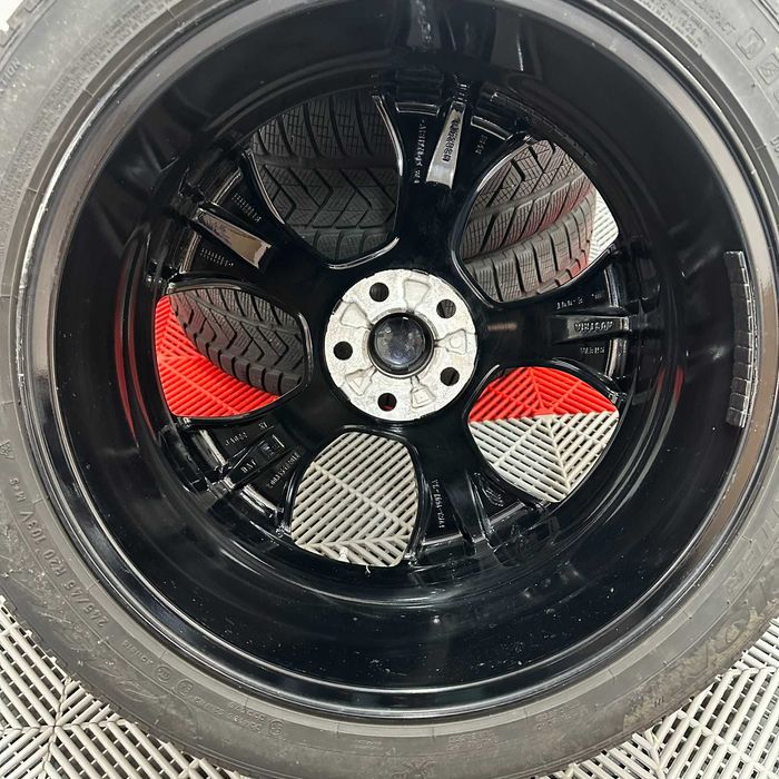 Jante Jaguar E Pace TVA19% iarna 245 45 20