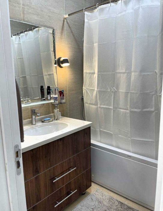 Срочно продается квартир ЖК Алмазар сити