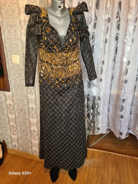 Официална рокля!