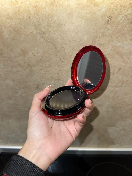 Фон дьо тен TIRTIR, нов