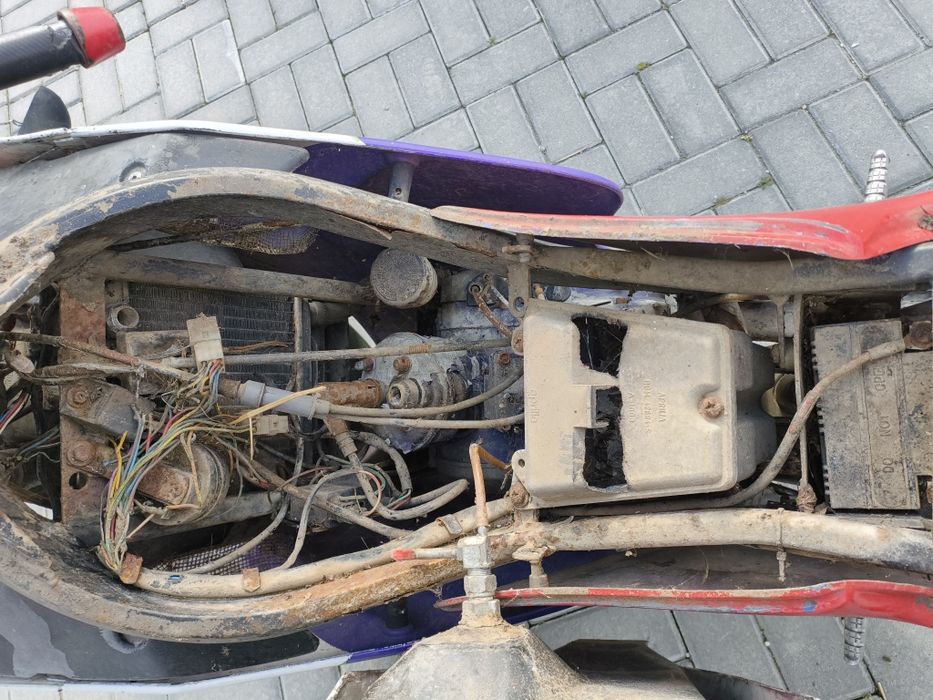 Vând/schimb Aprilia rs50